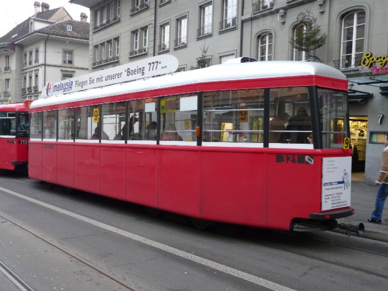 Bern Mobil- Einer den letzten Strassenbahn Anhnger B 321 unterweg auf der Linie 9  am 03.01.2008