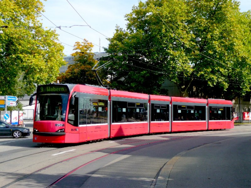 Bern mobil - Tram Be 4/6 757 unterwegs auf der Linie 9 am 05.10.2008