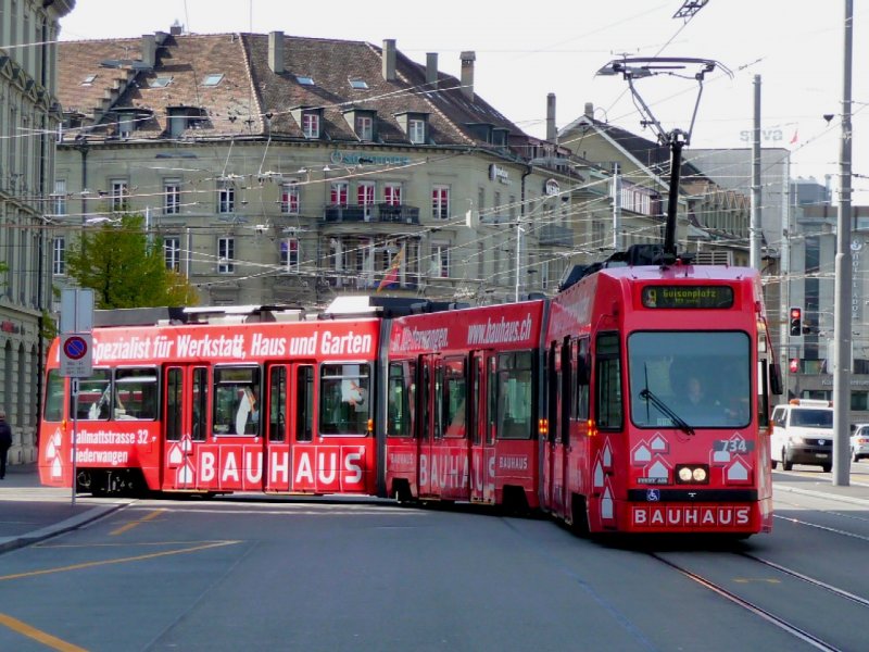 Bern mobil - Tram Be 4/8 734 unterwegs auf der Linie 9 am 05.10.2008