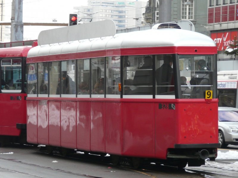 Bern mobil - Tram Beiwagen Nr.328 unterwegs am 12.12.2009