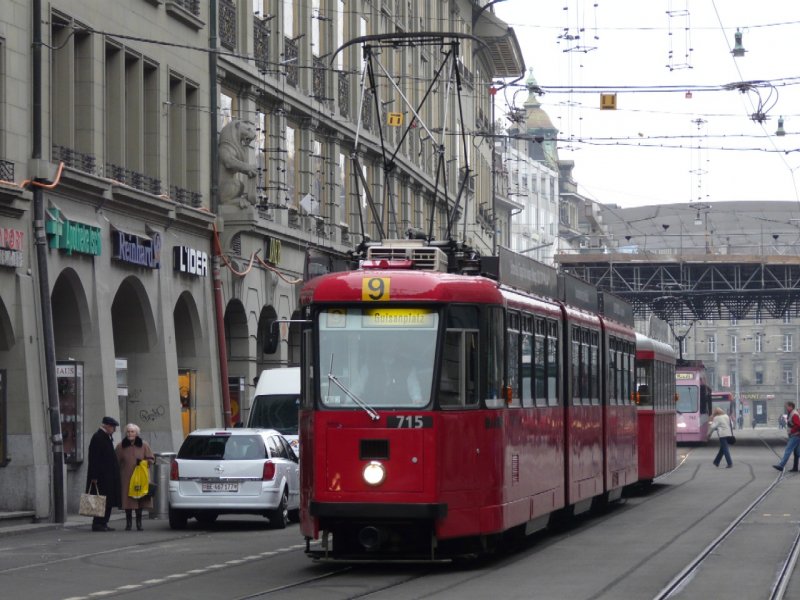 Bern Mobil - Triebwagen Be 8/8 715 mit Anhnger B 321 unterwegs  auf der Linie 9 Guisanplatz am 03.01.2008