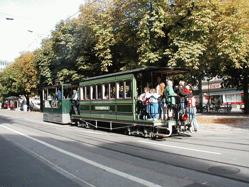 Berner Dampftramway,Die Tram beim Hirschengraben am 13.10.02 