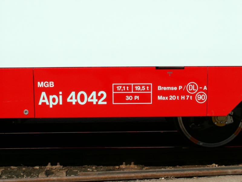 Beschriftung der neuen MGB Glacier Express Wagen.Ansonsten werden die Wagen nicht weiter beschriftet.