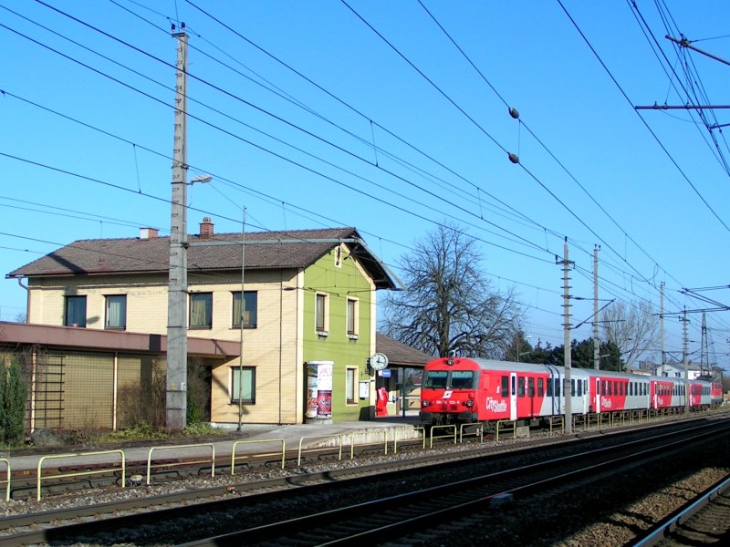Bhf.Marchtrenk mit R3014; welcher aus 8073123-6, sowie mit 1142593-1 gebildet wird; 090108
