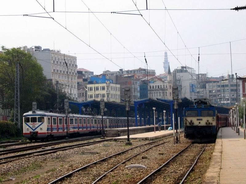 Bilck auf den Bahnhof Sirkeci, den Hauptbahnhof Istanbuls auf der europischen Seite. Von hier fuhr einst der Orientexpress ab. 