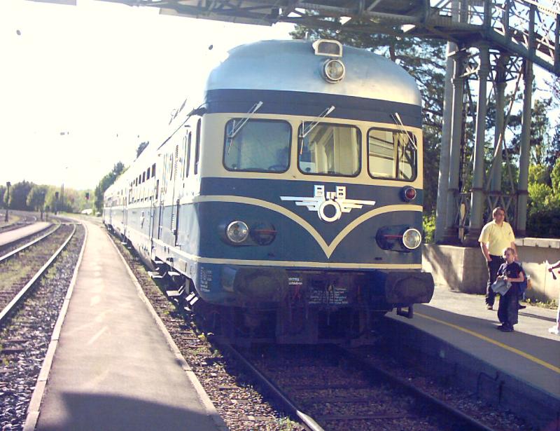 Blauer Blitz als Sonderzug der GEG im Bahnhof Melk
04.05.2003