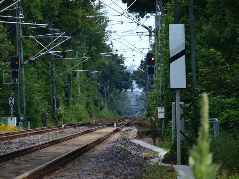 Blick auf die Aachener Sdrampe runter in Richtung Aachen Hbf.