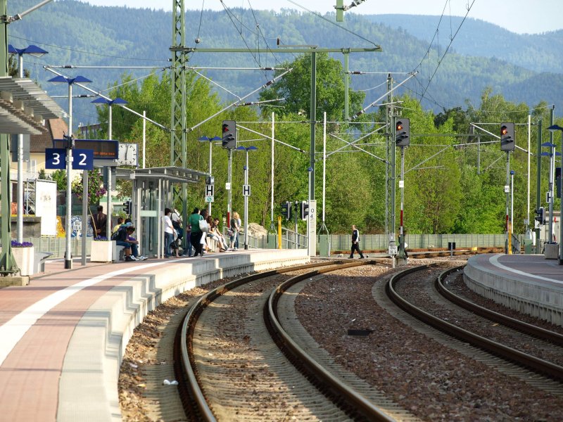 Blick auf den Bahnhof Gaggenau am 25. April 2009.
