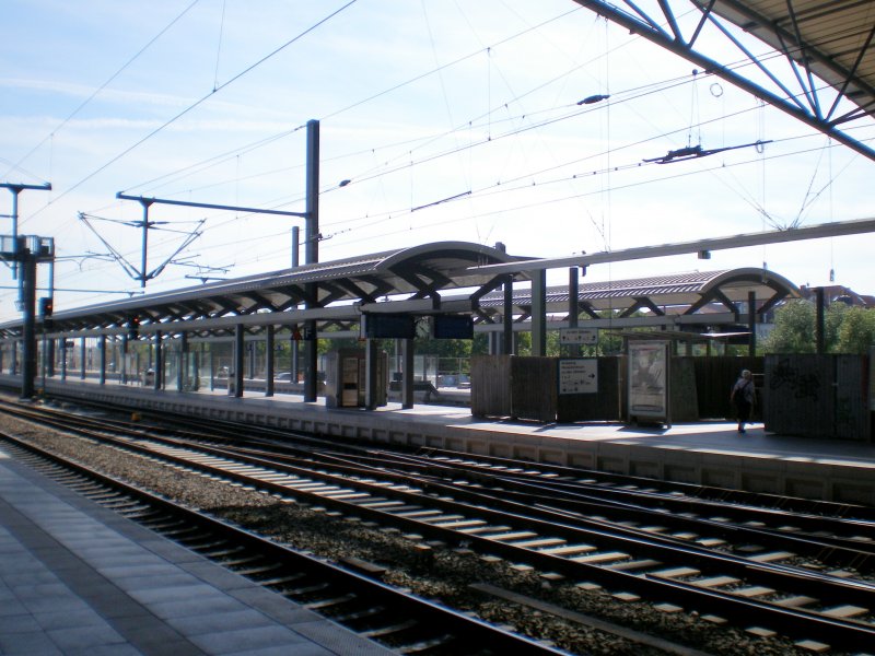 Blick auf die Gleise 3, 4 und 5 des Erfurter Hauptbahnhofs, 30.07.2008