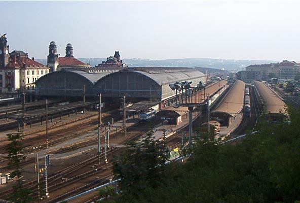 Blick auf den Prager Hauptbahnhof