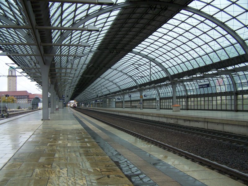 Blick in den Bahnhof Berlin-Spandau am 30.Oktober 2007