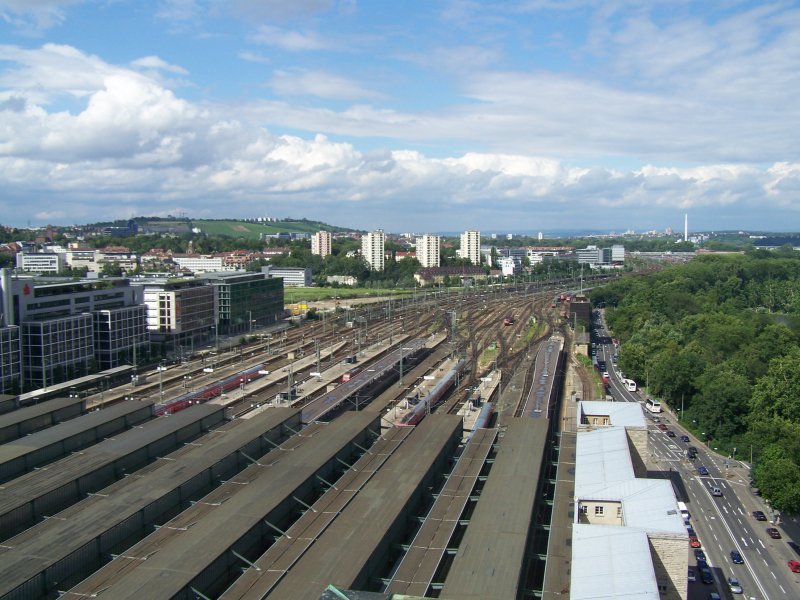 Blick ber den Bahnhof Stuttgart Hbf.