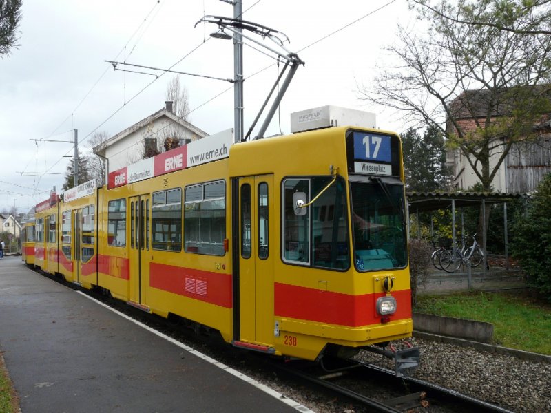BLT - Be 4/8 238 unterwegs auf der Linie 17 am 22.11.2008