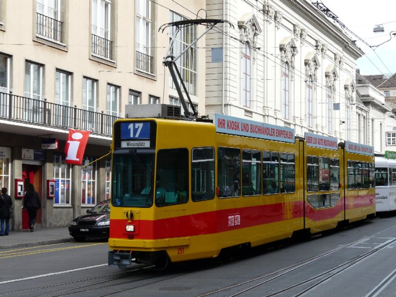 BLT - Strassenbahn Be 4/8 251 mit Anhnger B 1316 unterwegs auf der Linie 17 in Basel am 15.03.2008