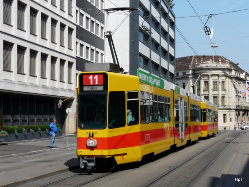 BLT - Triebwagen Be 4/8  203 unterwegs auf der Linie 11 in der Stadt Basel am 28.06.2009