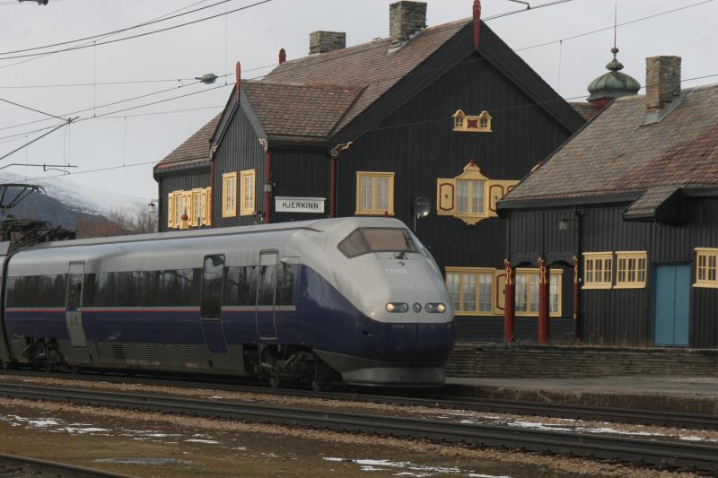 BM 73.102 im Bahnhof Hjerkinn; 01.10.2009