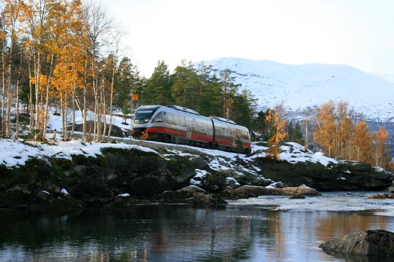 BM 93.15 auf der Fahrt durch das obere Romsdalen; 02.10.2009