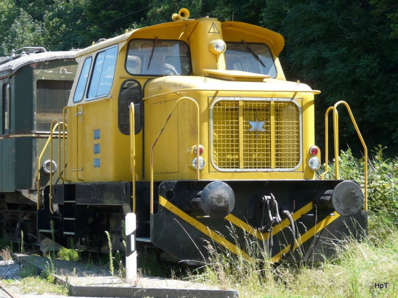 BMK Bahn Museum Kerzers/Kallnach - Tm 2/2 ?? Henschellok in Kallnach abgestellt am 01.08.2009