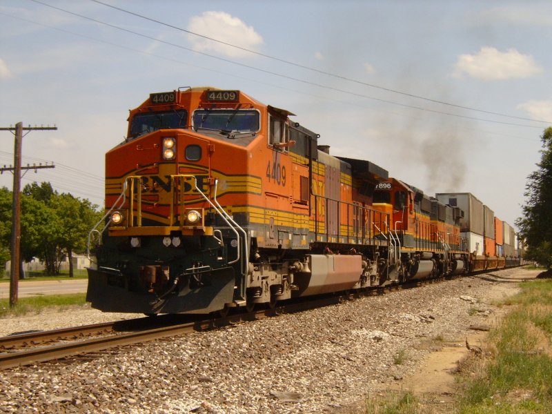BNSF Dash-9 in Wichita (Kansas), 04/2006