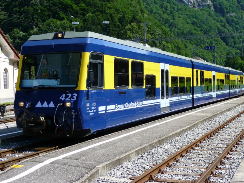 BOB - 3 Teiliger Steuerwagen ABt 423 unterwegs in Zweiltschienen am 16.08.2008