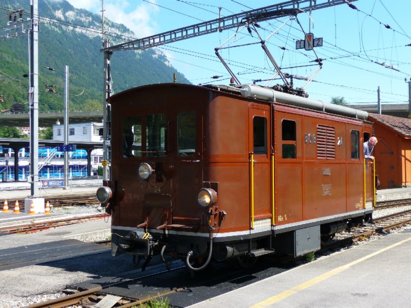 BOB - Oldtimer HGe 3/3 24 bei Rangierarbeiten in Interlaken Ost am 16.08.2008