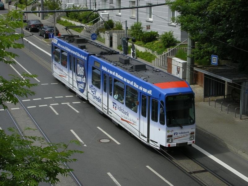 Bogestra Linie 306 von Bochum Hbf. nach Wanne Eickel Hbf.,
auf der Dorstener Strasse,Hhe HS Bochum Hamme , Nokiabahn.(23.05.2008) 