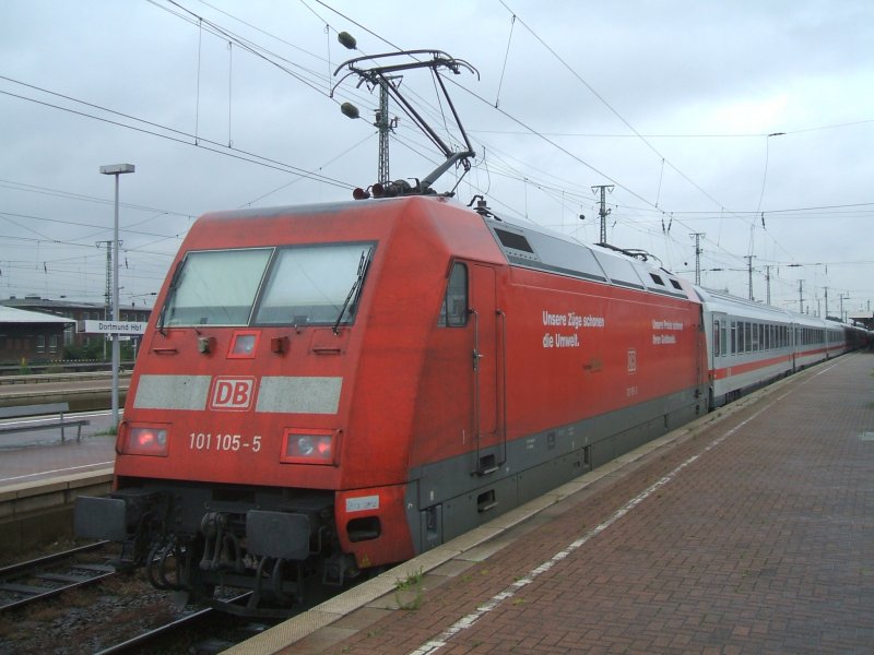 BR 101 105-5 mit IC 2120 im Schub von Frankfurt/Main
nach Hamburg,Puttgarden in Dortmund Hbf