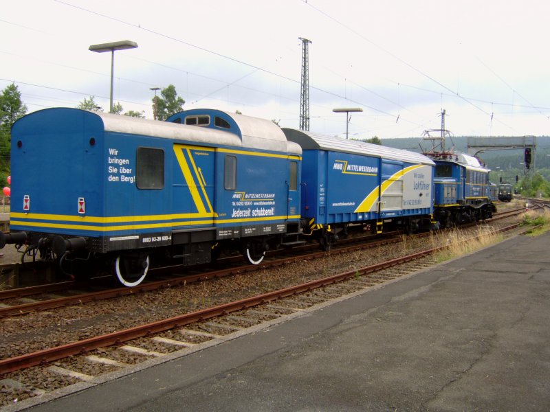 Br 1020 041-8 nahm ebenfalls am Viadukt-Fest 2007 teil, hier steht sie als Anschauungs- und Werbeobjekt im Altenbekener Bahnhof.