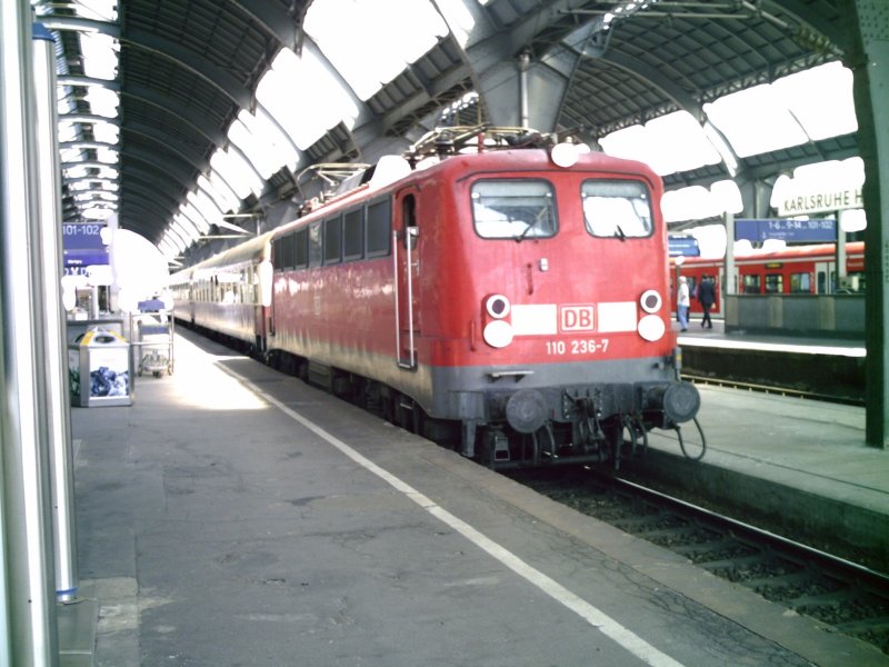 BR 110 236-7 zog am 06.08.07 einen Sonderzug (von Kln HBF Nach Martigny) !!! 