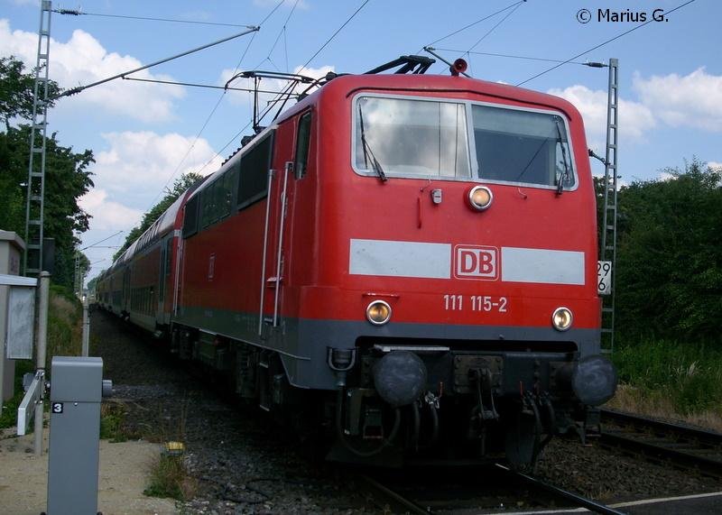 BR 111 115-2 mit dem Wupper-Express nach Aachen, demnchst bitte ein bissl langsamer!!!!
