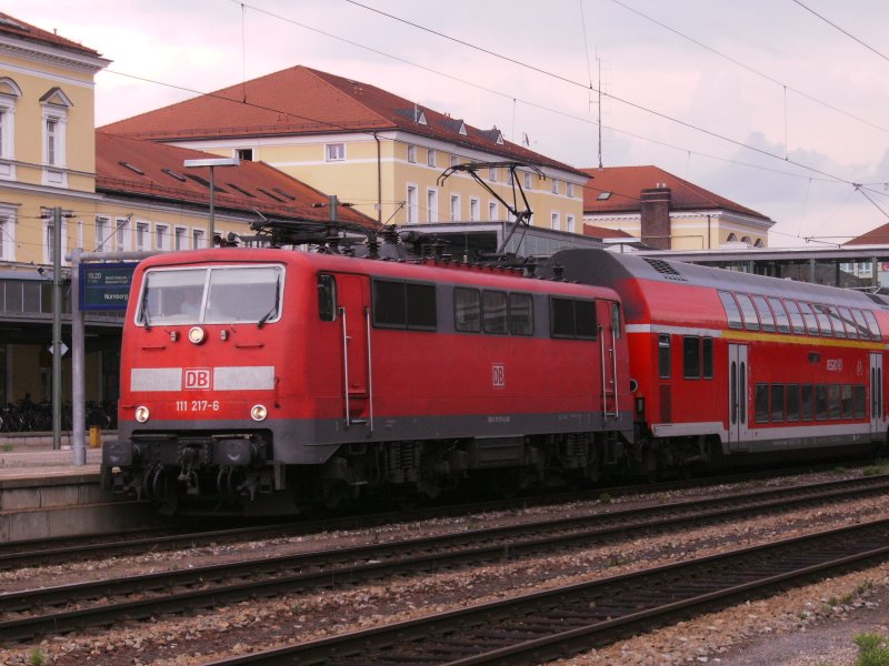 BR 111 217-6 mit RE nach Nrnberg am 14.07.2008
in Regensburg.
