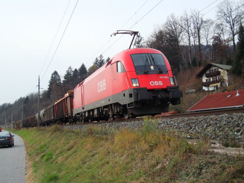BR 1116 095 mit GZ in Richtung Wrgl bei Terfens-Weer am 18.11.2008