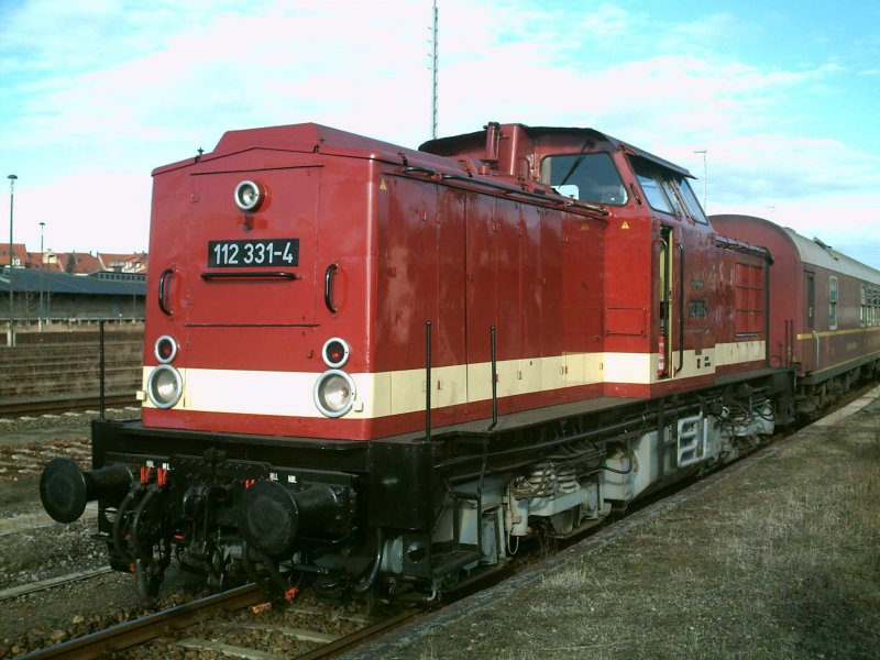 BR 112 331-4 abfahrbereit zu Ostern2008 in Bautzen nach Lbau