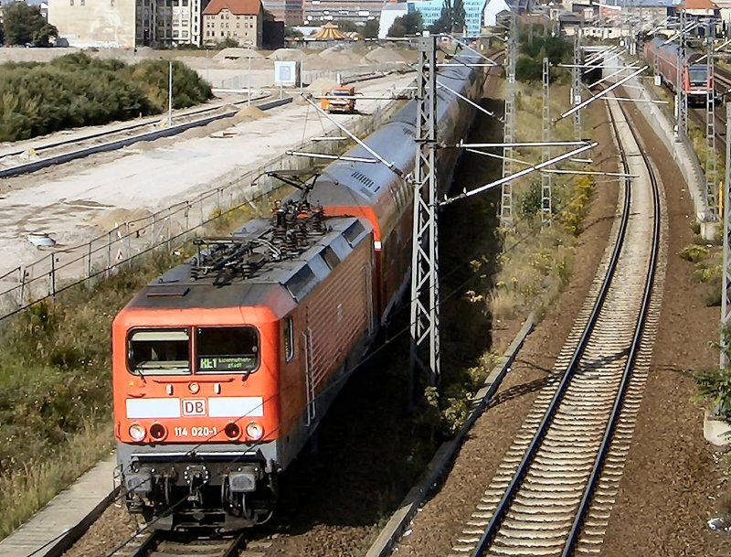 BR 114 mit RE 1  nach Eisenhttenstadt, Sommer 2006