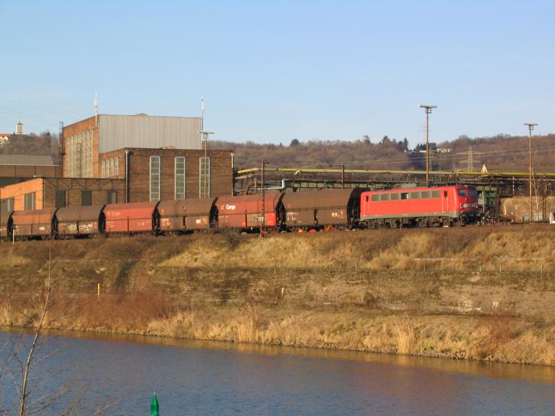 BR 139 315 mit KC 63617 in Vlklingen am 3.2.05