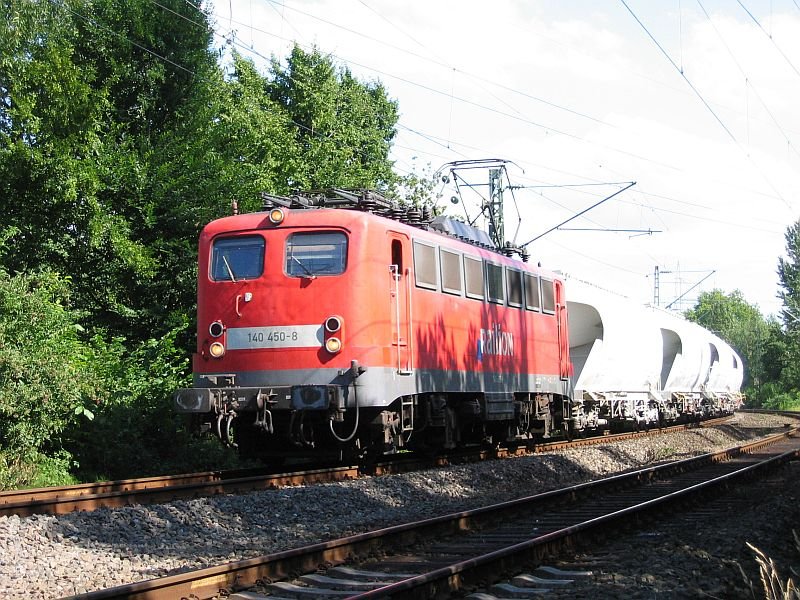 BR 140 450-8 mit Kalkzug am B� 28 am 17.07.07