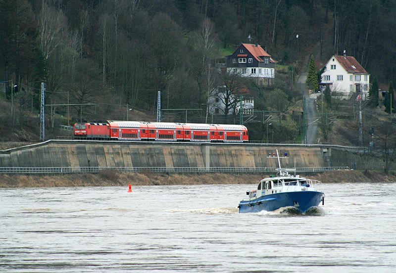 BR 143 585-8 K�nigstein, S-bahn, Sch�na - Mei�en Triebischtal (5.03.2008)