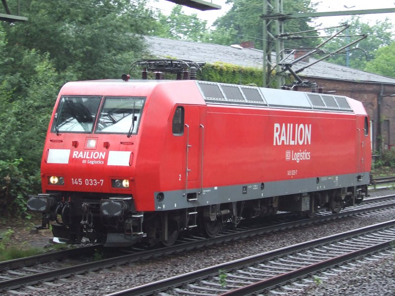 BR 145 033 durchfhrt als Sololok HH-Harburg am 06.08.2008.
