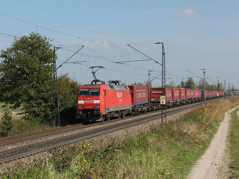BR 152 109 am 3.10.07 bei Hattenhofen 
