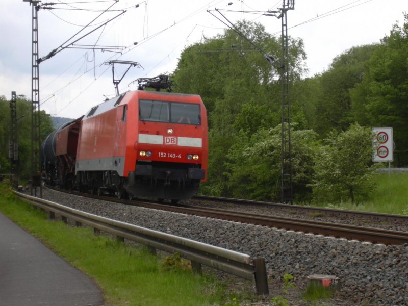 BR 152 143 mit Gterzug bei Eschwege West in Richtung Eichenberg; Mnnertag 2007