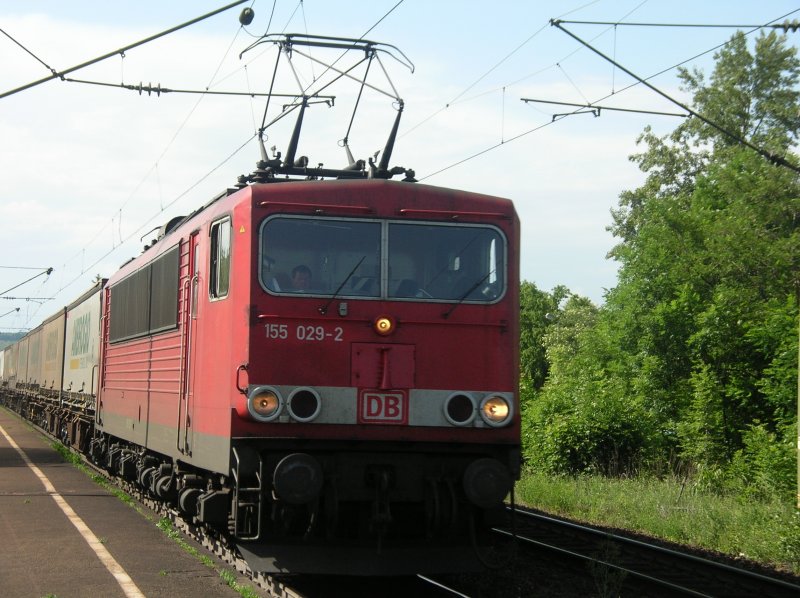 Br 155 mit Container  Ambrogio  in Eimeldingen