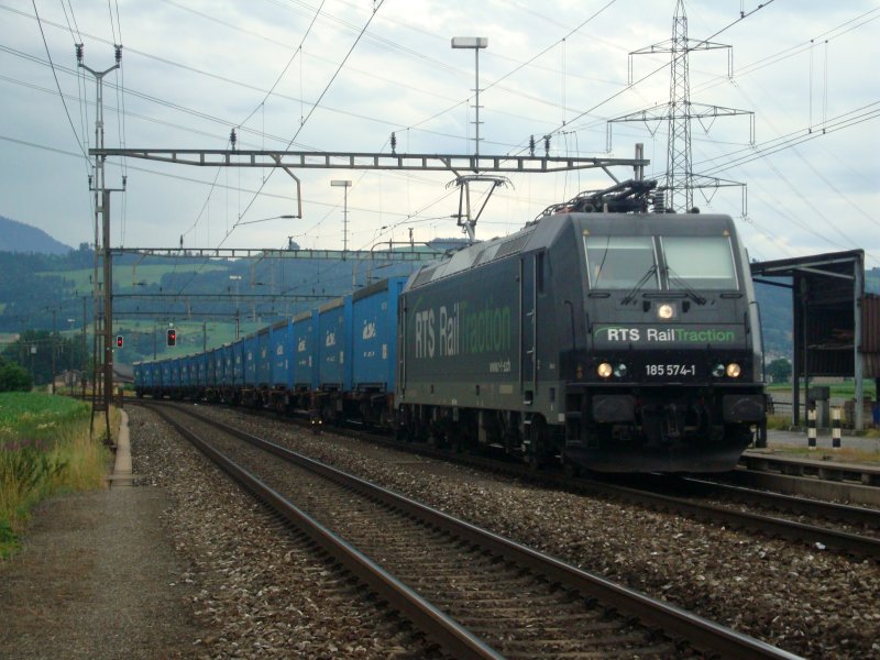 BR 185 574 mit Rexwal-GZ bei Oberrti am 03.07.2008