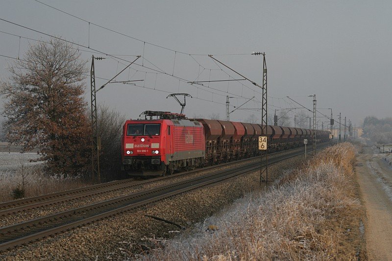 BR 189 096 bei Hattenhofen am 21.12.07
