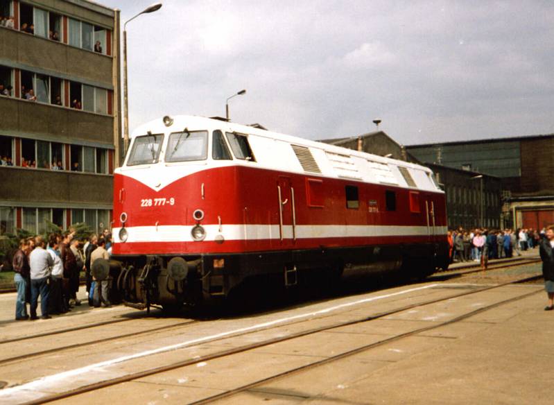 BR 228 777
DBAG Cargo Werk Chemnitz im April 1992
