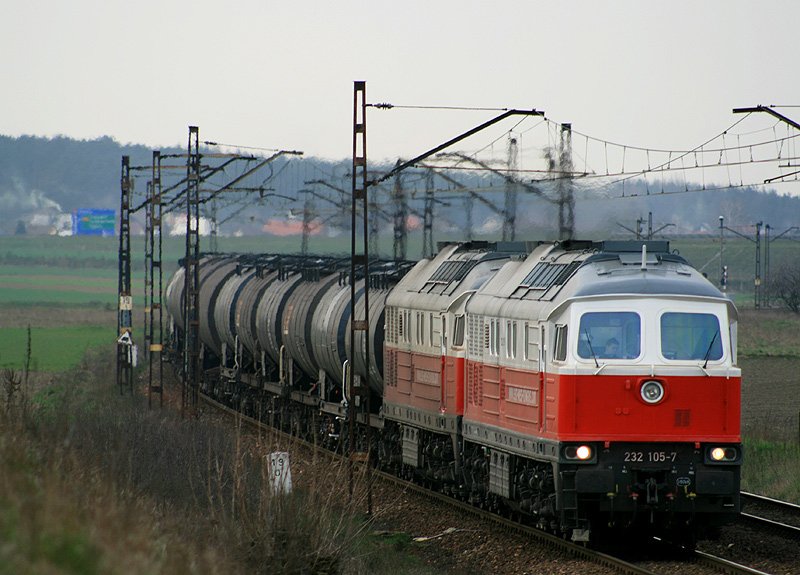 BR 232 105-7 + 329-3 Gogolin (2.04.2008)