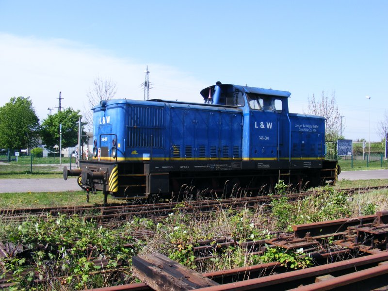 BR 346-001 der Laeger & Wstenhfer GmbH & Co. KG Berlin am 25.04.2009 in Magdeburg Rothensee bei bestem Wetter