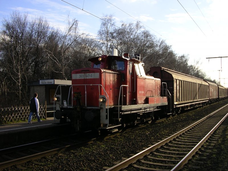 BR 363 147-0 zieht einen Gterzug durch Bochum Nokia.(07.02.2008)