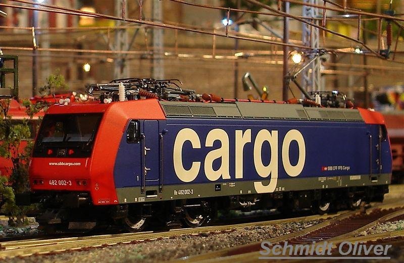 BR 482 002-3 CARGO der SBB von Roco 1:87 H0