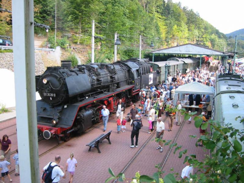 BR 50 3539 der Ulmer Eisenbahnfreude am 24.08.2003 auf dem Bahnhofsfest in Bad Herrenalb bei Karlsruhe