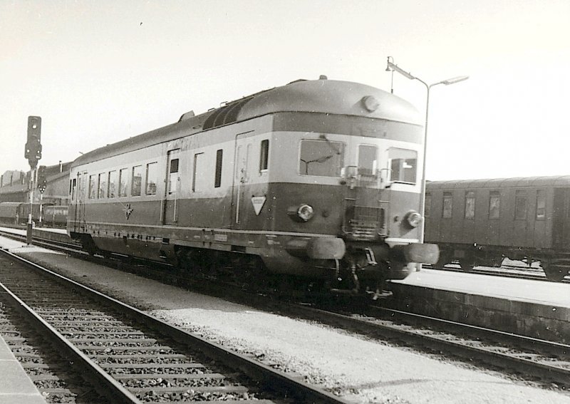 BR 5045 in Wien Ost - 22/04/1961 (Foto J.J. Barbieux)